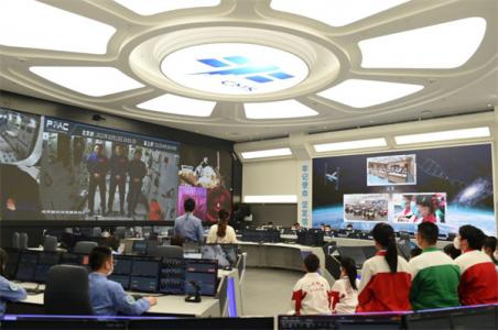 ·中国空间站第三次太空授课活动取得圆满成功