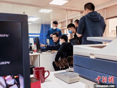 上海警方侦破全国首例利用网络直播“打赏”实施洗钱犯罪案