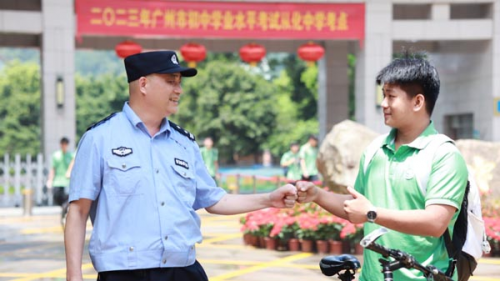 广州警方每日部署1.4万防控力量护航中考安保